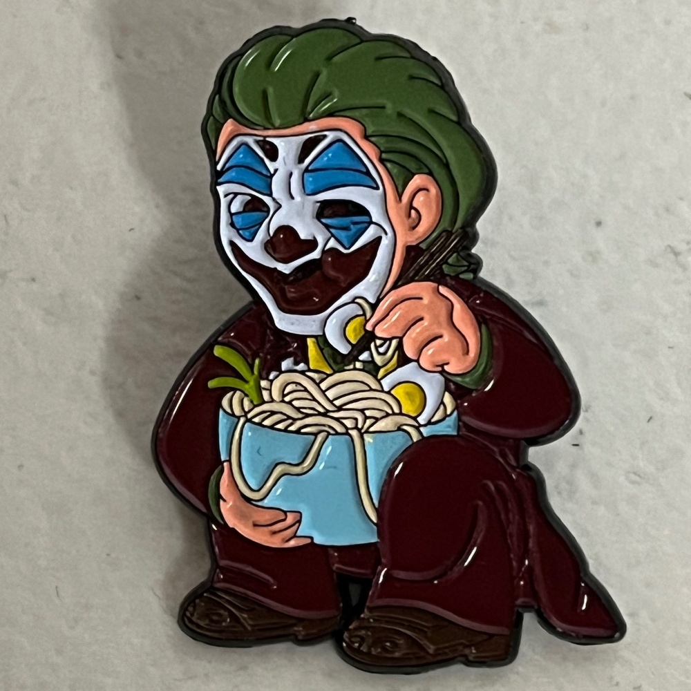 The Joker Eating Ramen Pin Enamel Red Green Hat Pins Hats DC Batman Streetwear